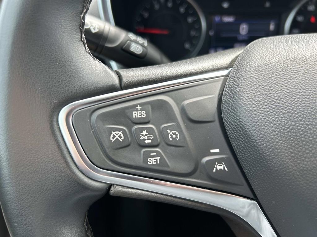 Used 2024 Mosaic Black Metallic Chevrolet LT image 27