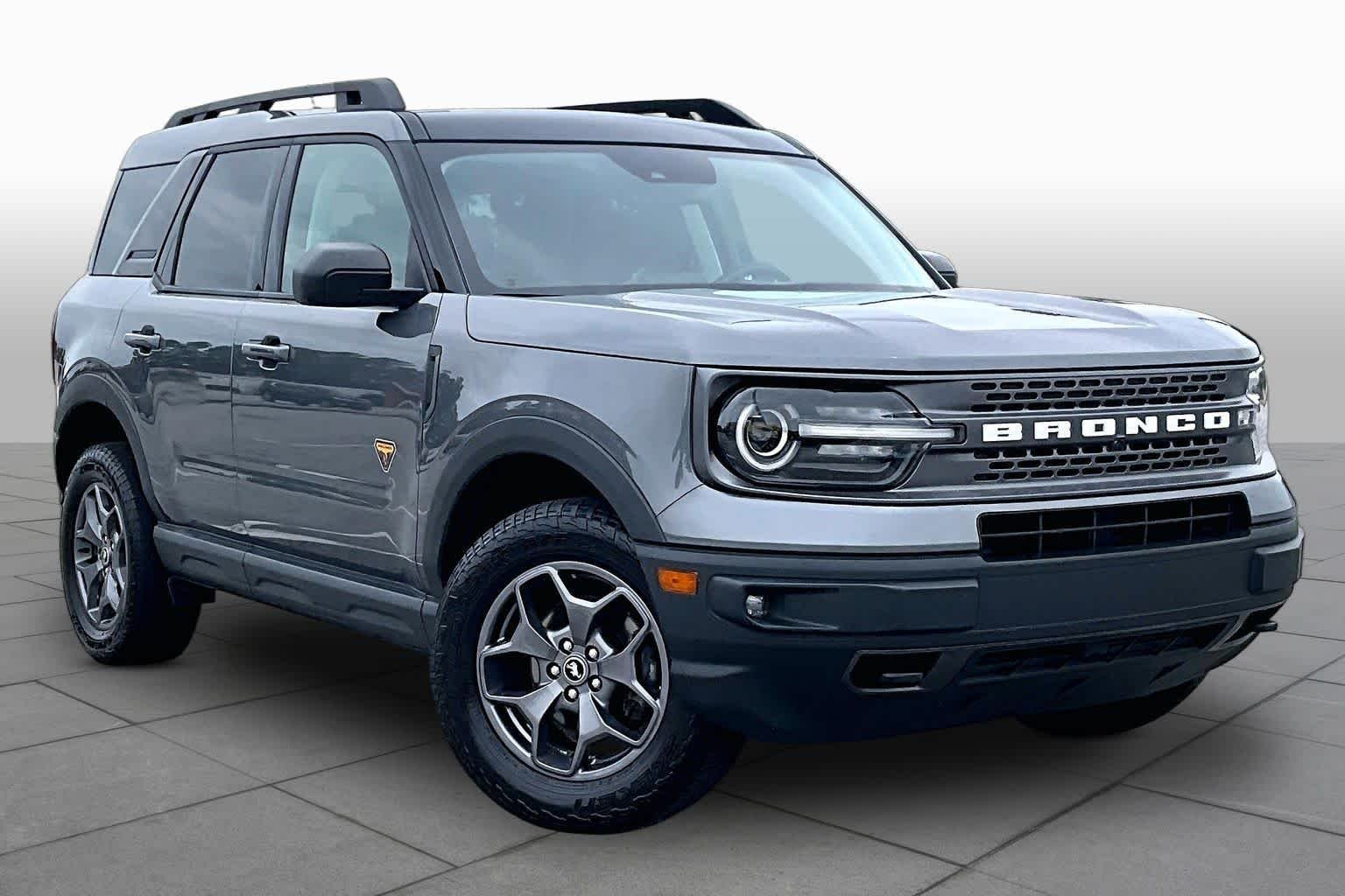 Used 2022 Carbonized Gray Ford Badlands image 3