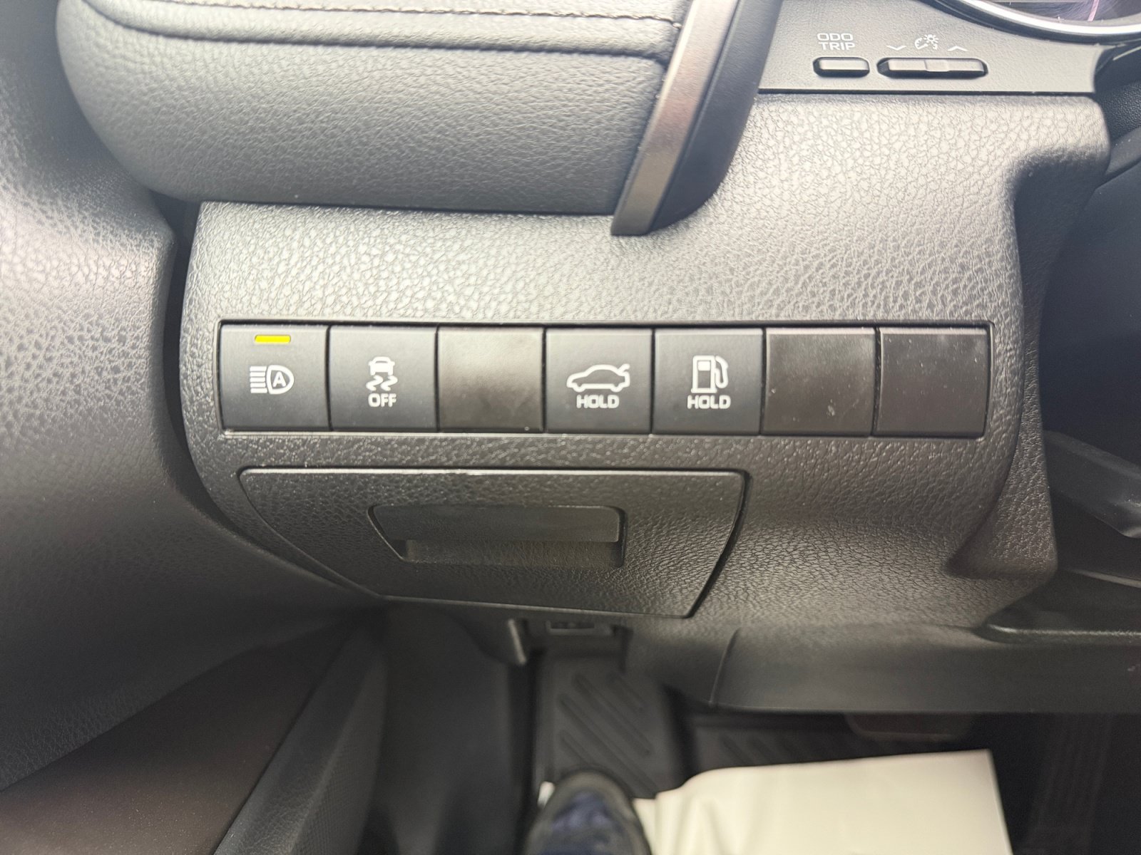 Used 2023 Predawn Gray Mica Toyota LE image 17