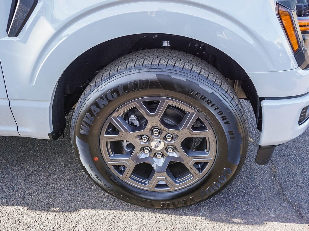 New 2026 Avalanche Ford STX image 9