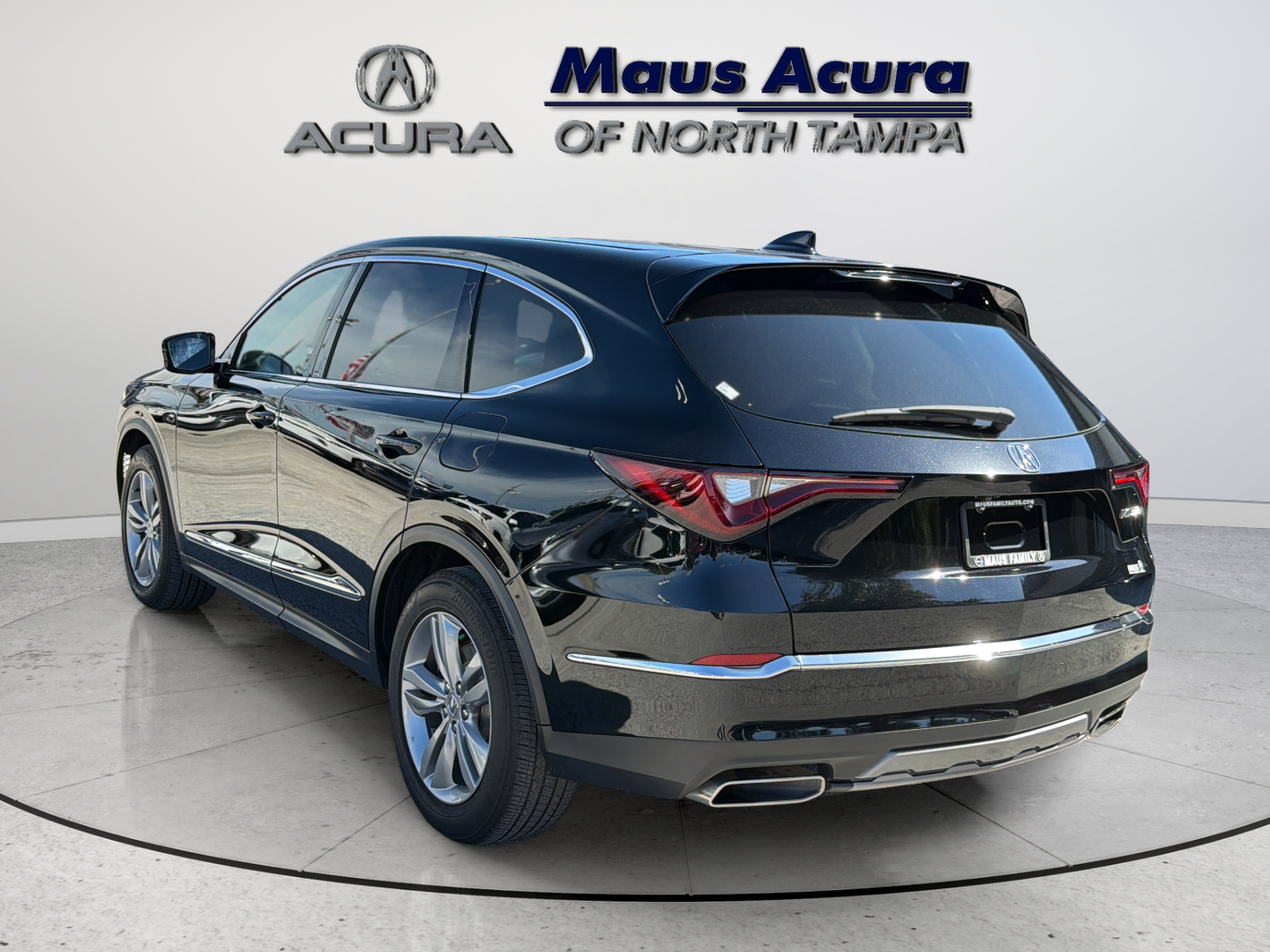 Used 2025 Majestic Black Pearl Acura Base image 8