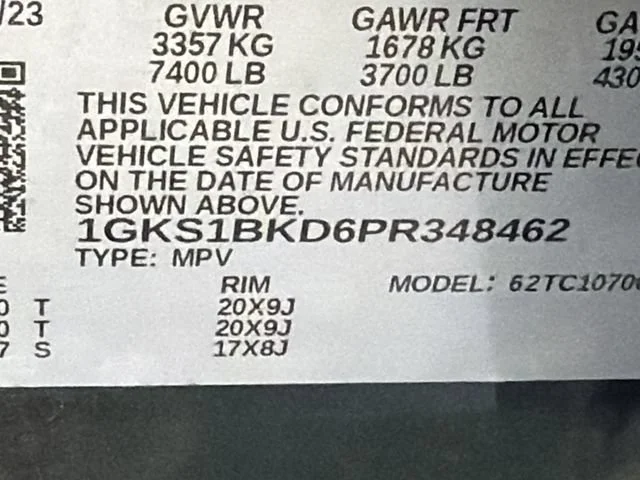 Used 2023 Titanium Rush Metallic GMC SLT image 34