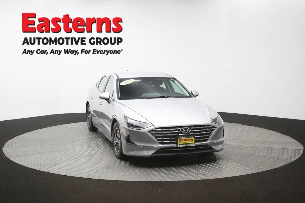 Used 2023 Silver Hyundai Blue image 53