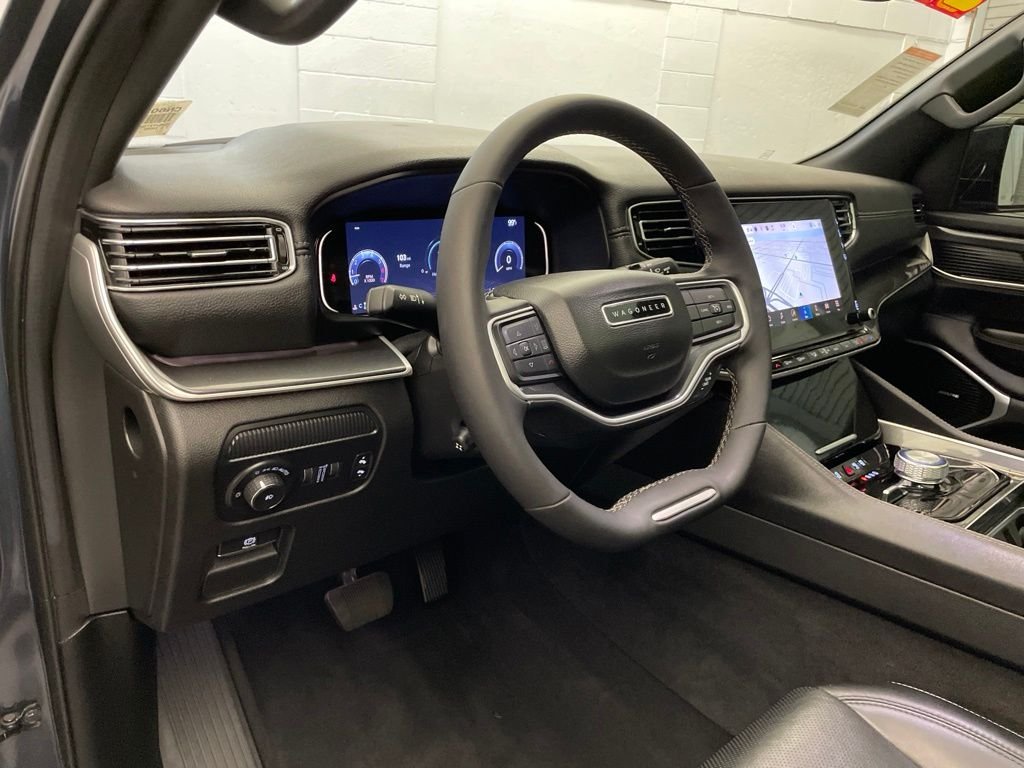 Certified Used 2022 River Rock Wagoneer Series I image 19