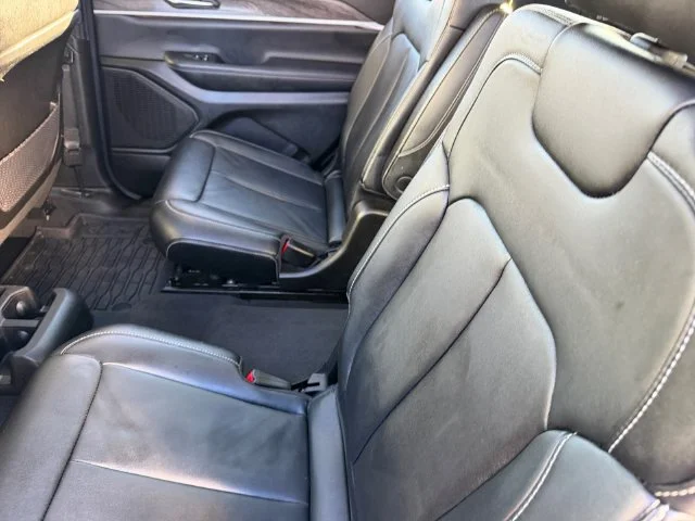 Certified Used 2023 White Jeep Limited image 10