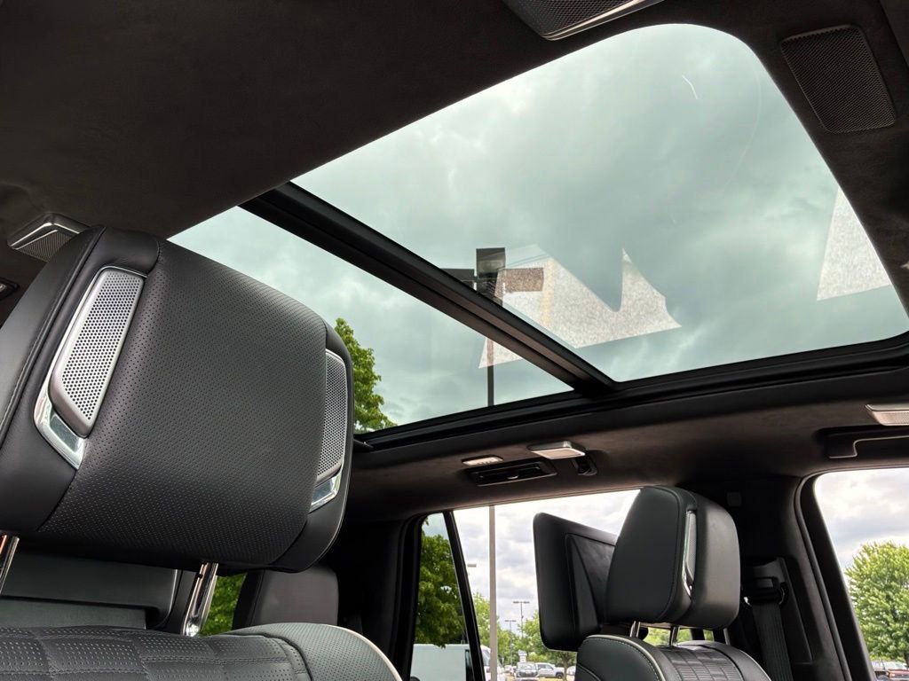 Used 2023 Black Raven Cadillac Sport Platinum image 41