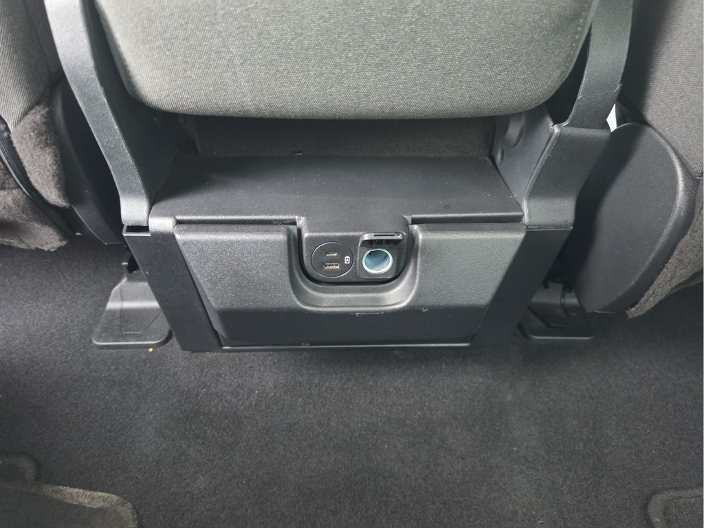 Used 2023 White Ford  image 13