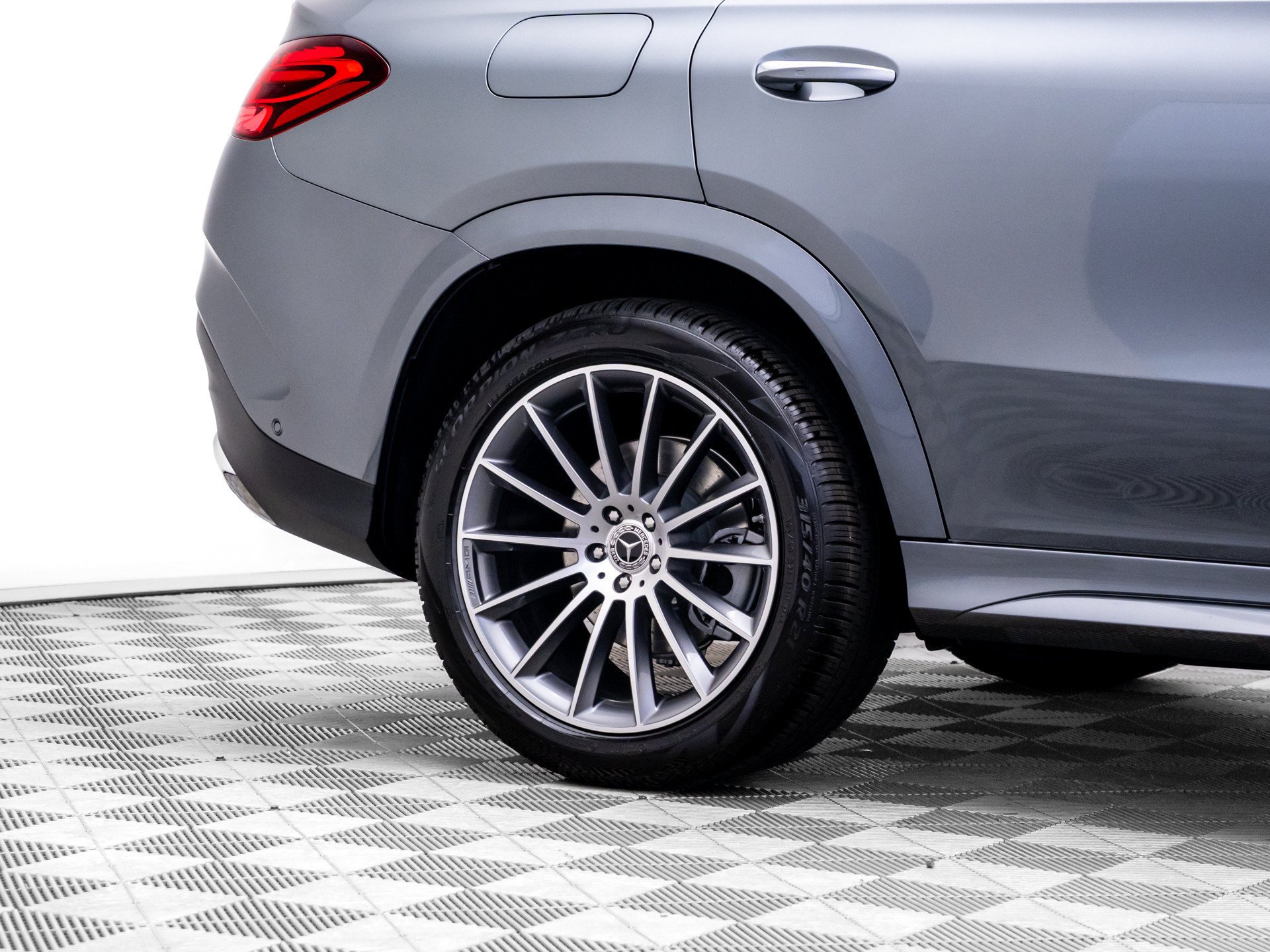 New 2026 Gray Mercedes-Benz GLE 450 Coupe image 81