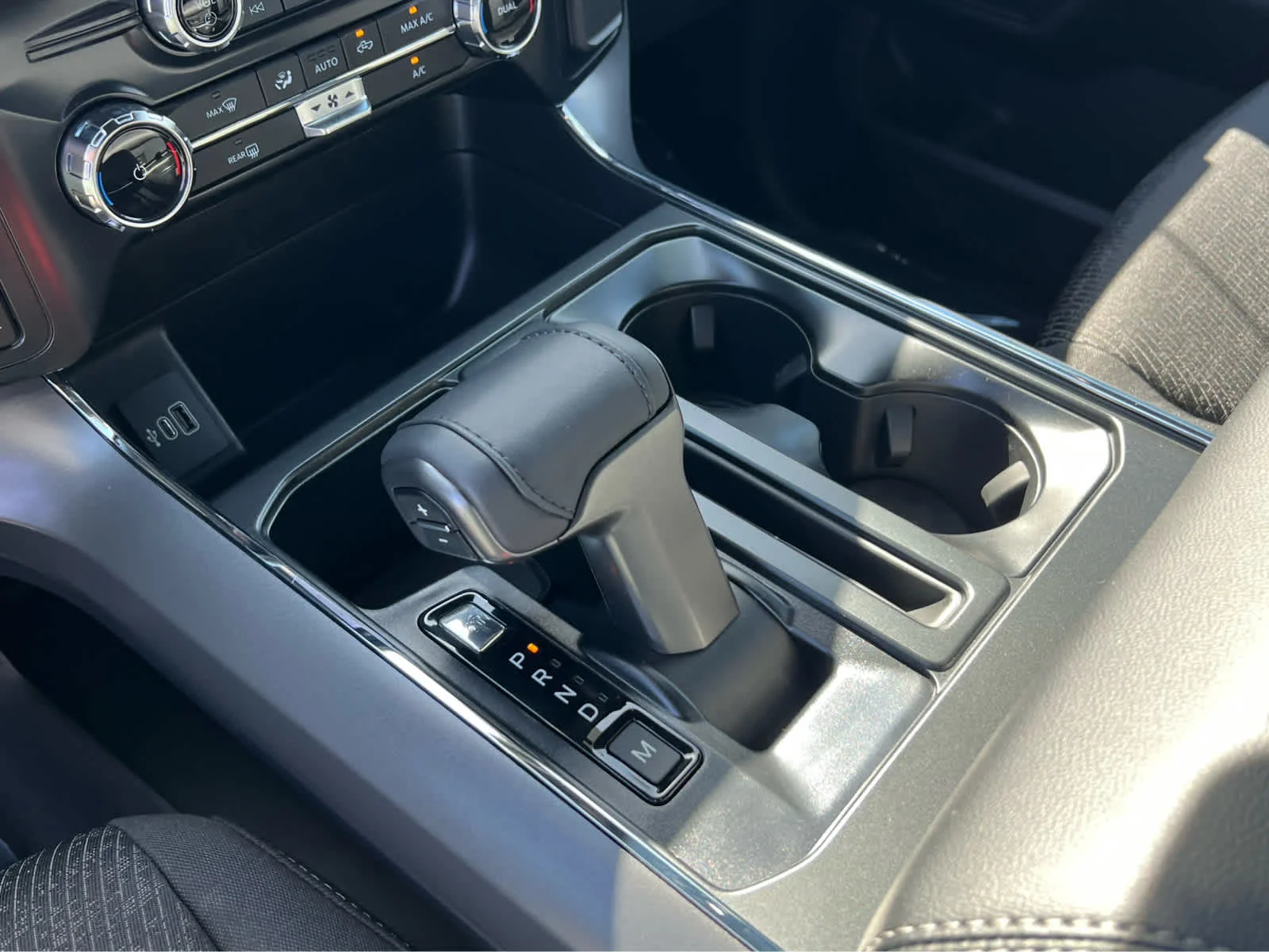 New 2026 Avalanche Ford XLT image 38
