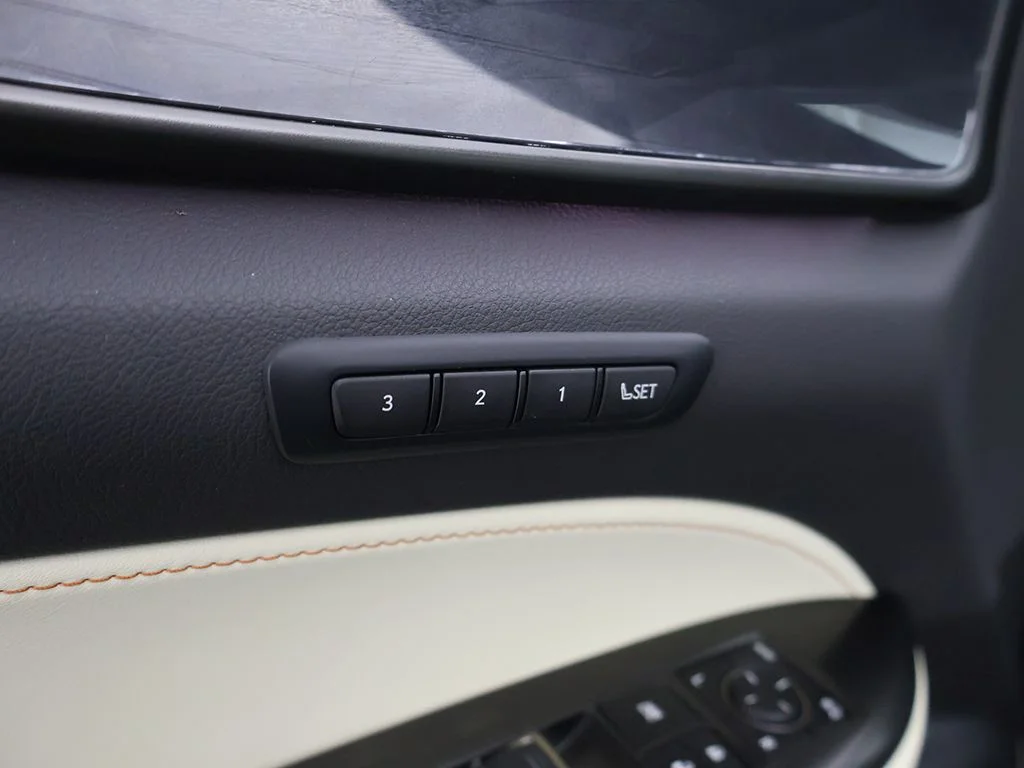 Used 2024 Caviar Lexus 350h Premium image 40