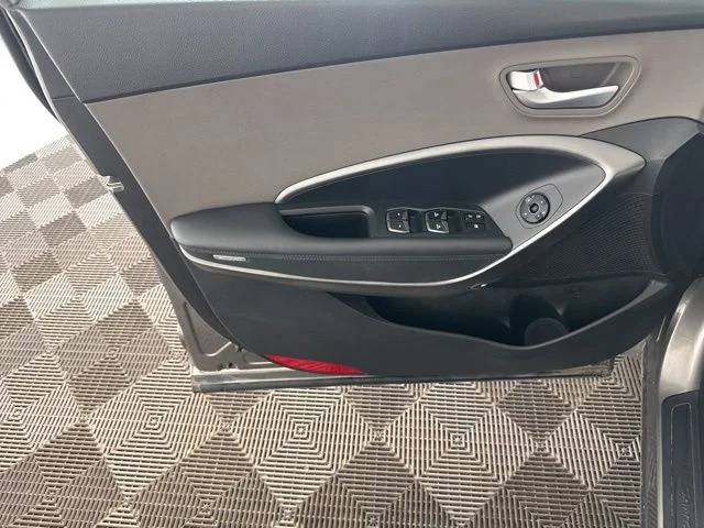 Used 2017 Gray Hyundai 2.4 Base image 20