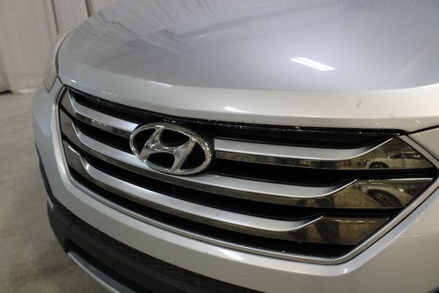 Used 2015 Silver Hyundai Base image 31