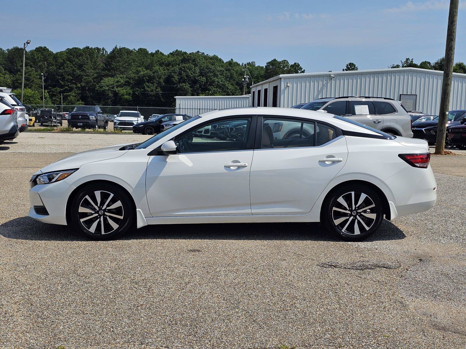 2023 Nissan Sentra SV - Photo 12