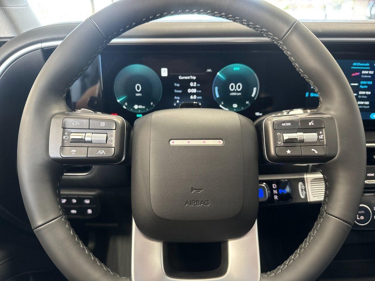 New 2026 White Hyundai Blue SEL Premium 8P image 22