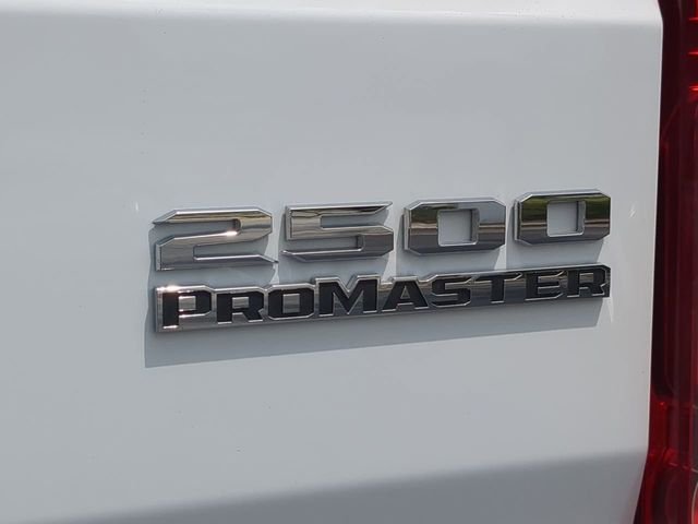 Used 2025 White Ram Base image 13