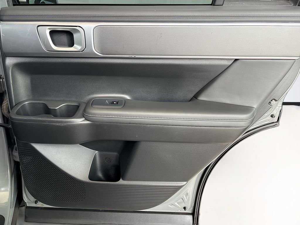 Used 2025 Gray Hyundai  image 28