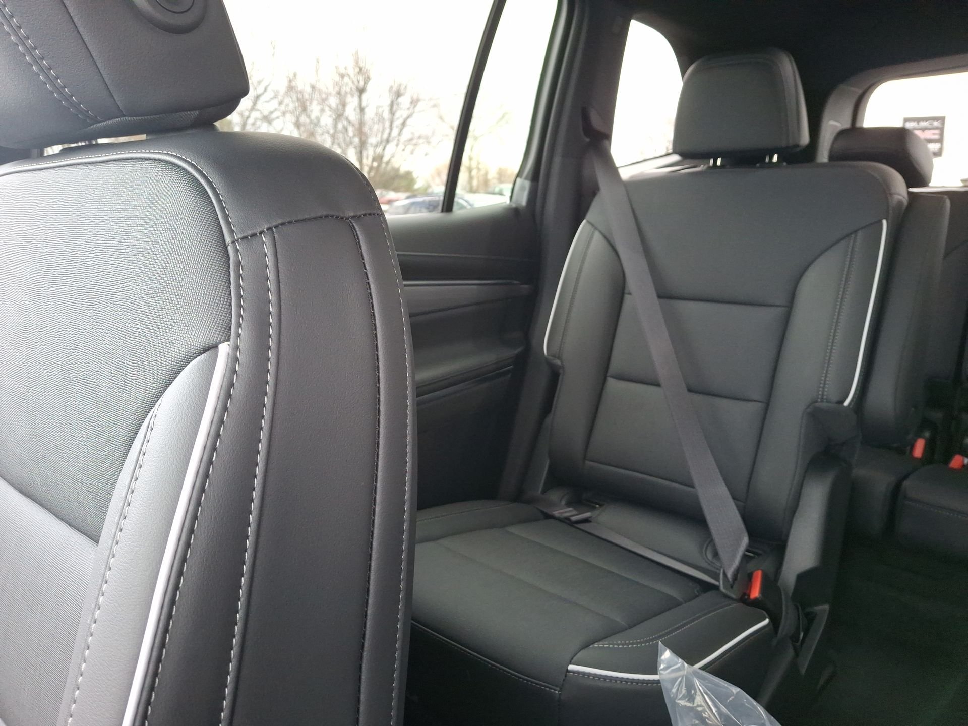 2025 Buick Enclave Preferred - Photo 37