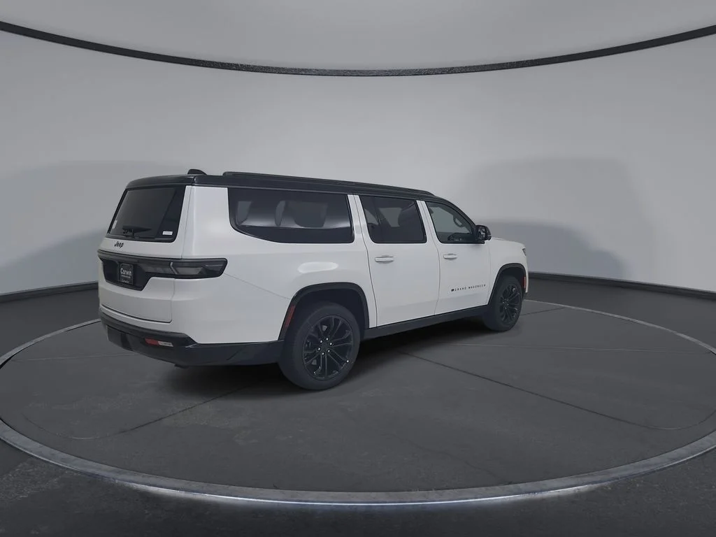 New 2026 Bright White Clear-Coat Exterior Paint Jeep Summit Obsidian image 16
