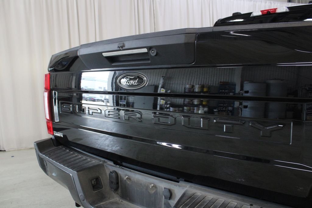 Used 2021 Black Metallic Ford Lariat image 33