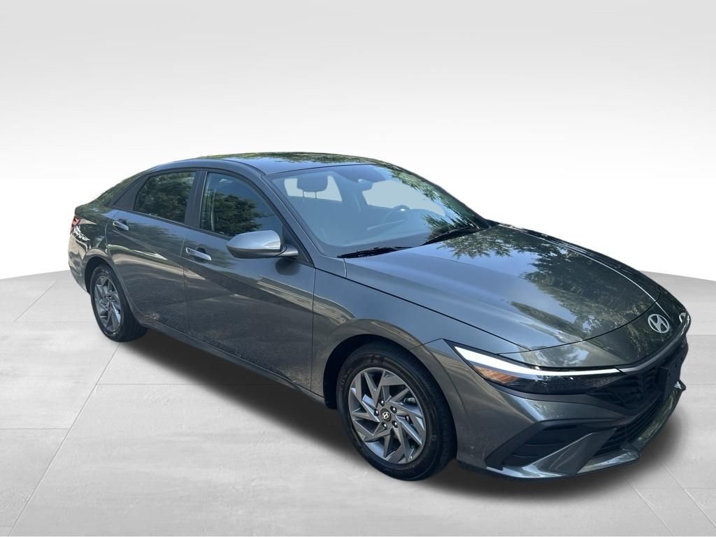 Certified Used 2026 Gray Hyundai Blue image 8