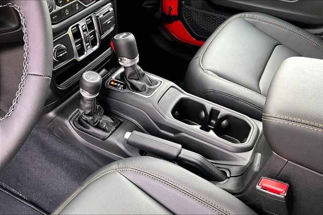 New 2026 Jeep Wrangler Sahara 4D Sport Utility