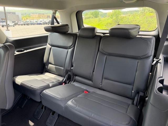 New 2026 Glacier Gray Metallic Tri-Coat Ford MAX Active image 8