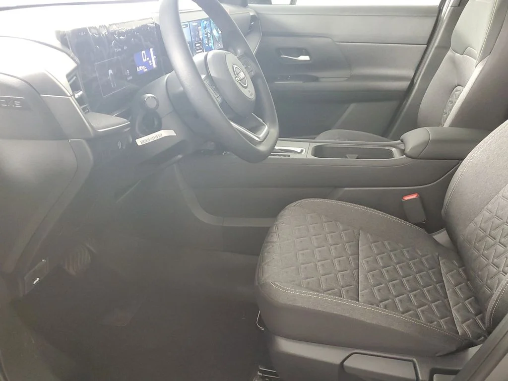 2026 Nissan KICKS SV - Photo 12