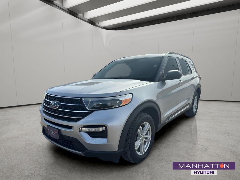 2021 Ford Explorer XLT 4WD's photo