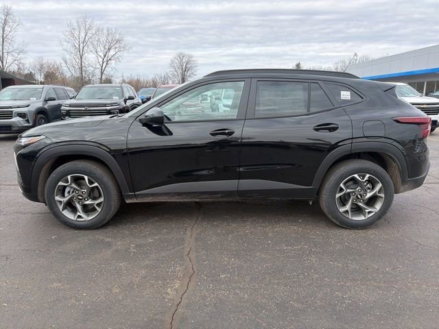 2026 Chevrolet Trax LT - Photo 6