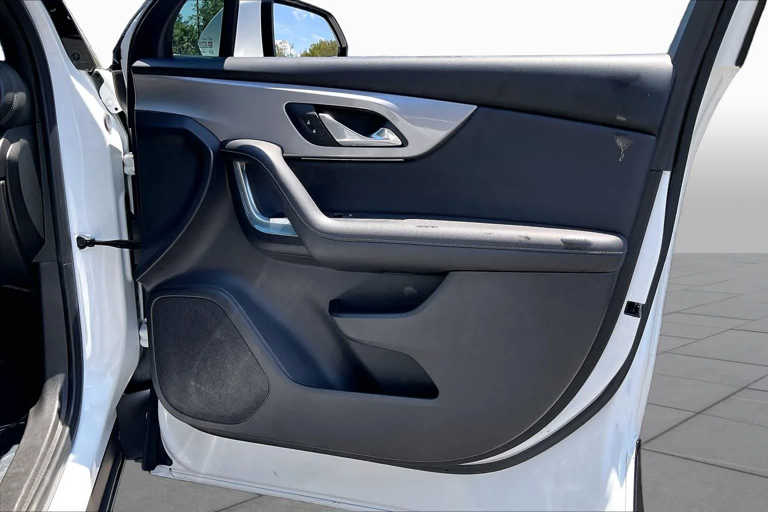 Used 2021 Summit White Chevrolet LT image 24