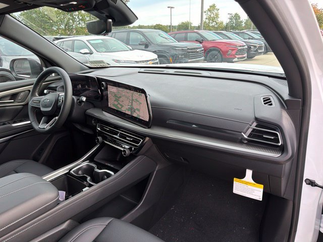 2027 Chevrolet Traverse LT - Photo 34