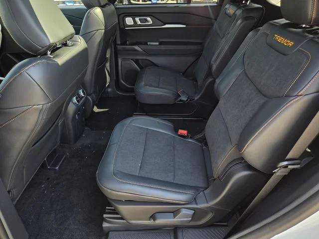 New 2026 Star White Metallic Tri-Coat Ford Tremor® image 31