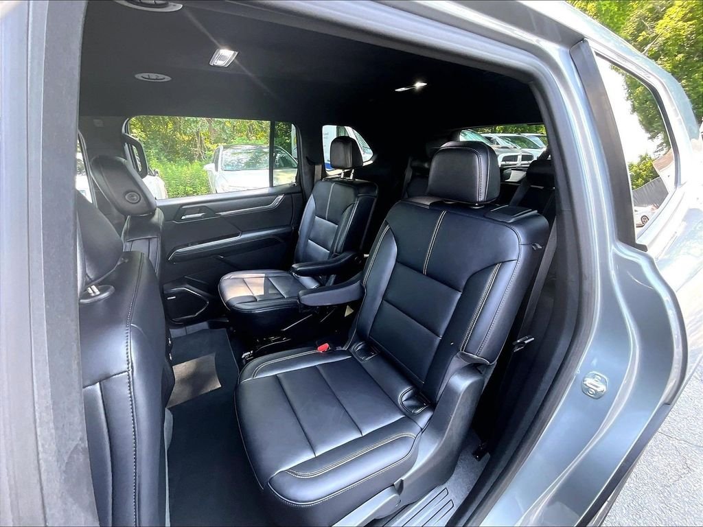 Used 2026 Silver GMC Elevation image 14