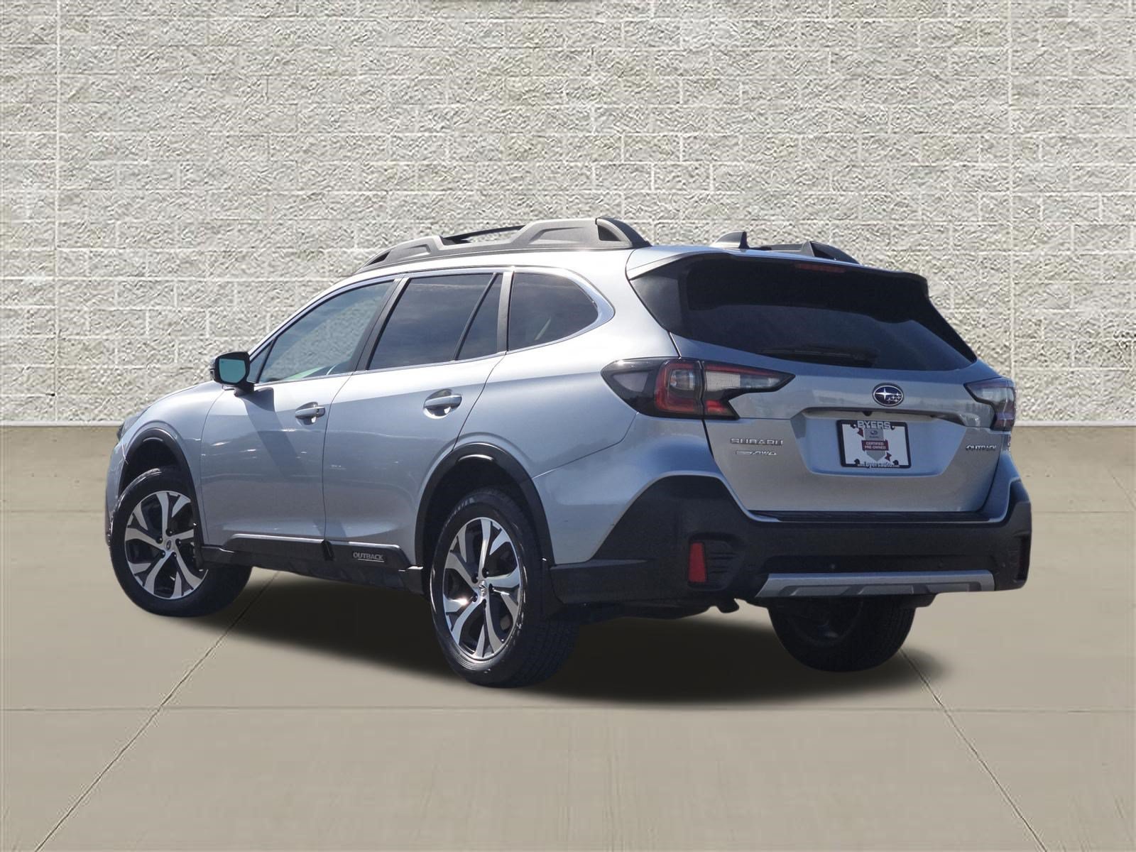 Certified Used 2022 Ice Silver Metallic Subaru Limited image 5
