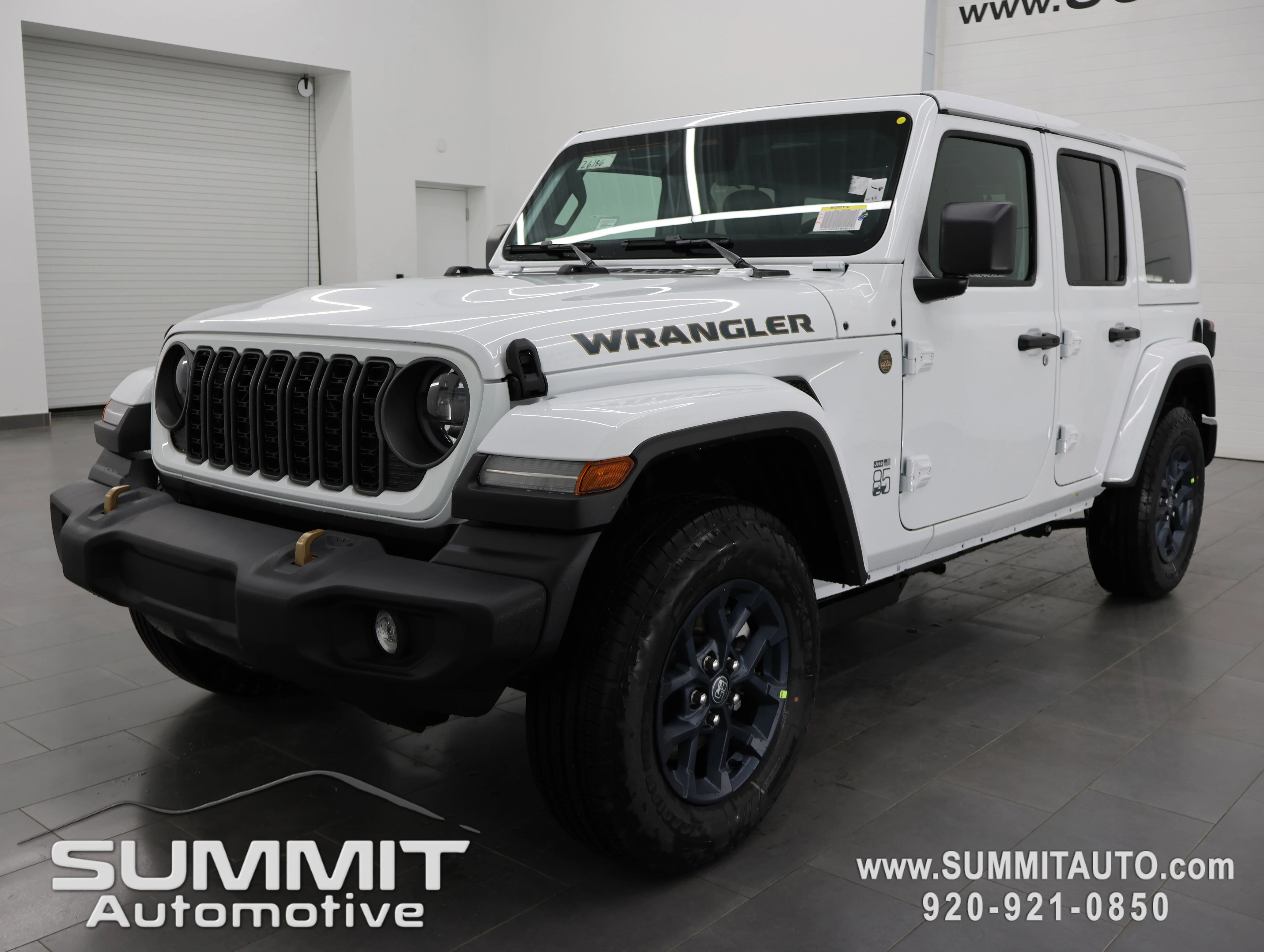 New 2026 Bright White Clear-Coat Exterior Paint Jeep 85th Anniversary Edition image 6