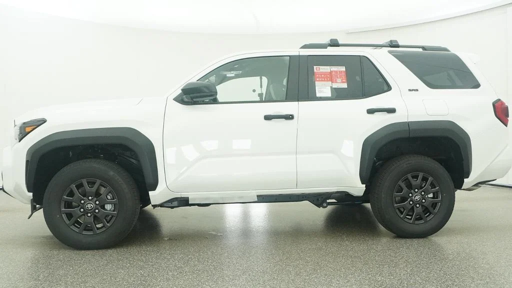 New 2026 Ice Cap Toyota SR5 image 10
