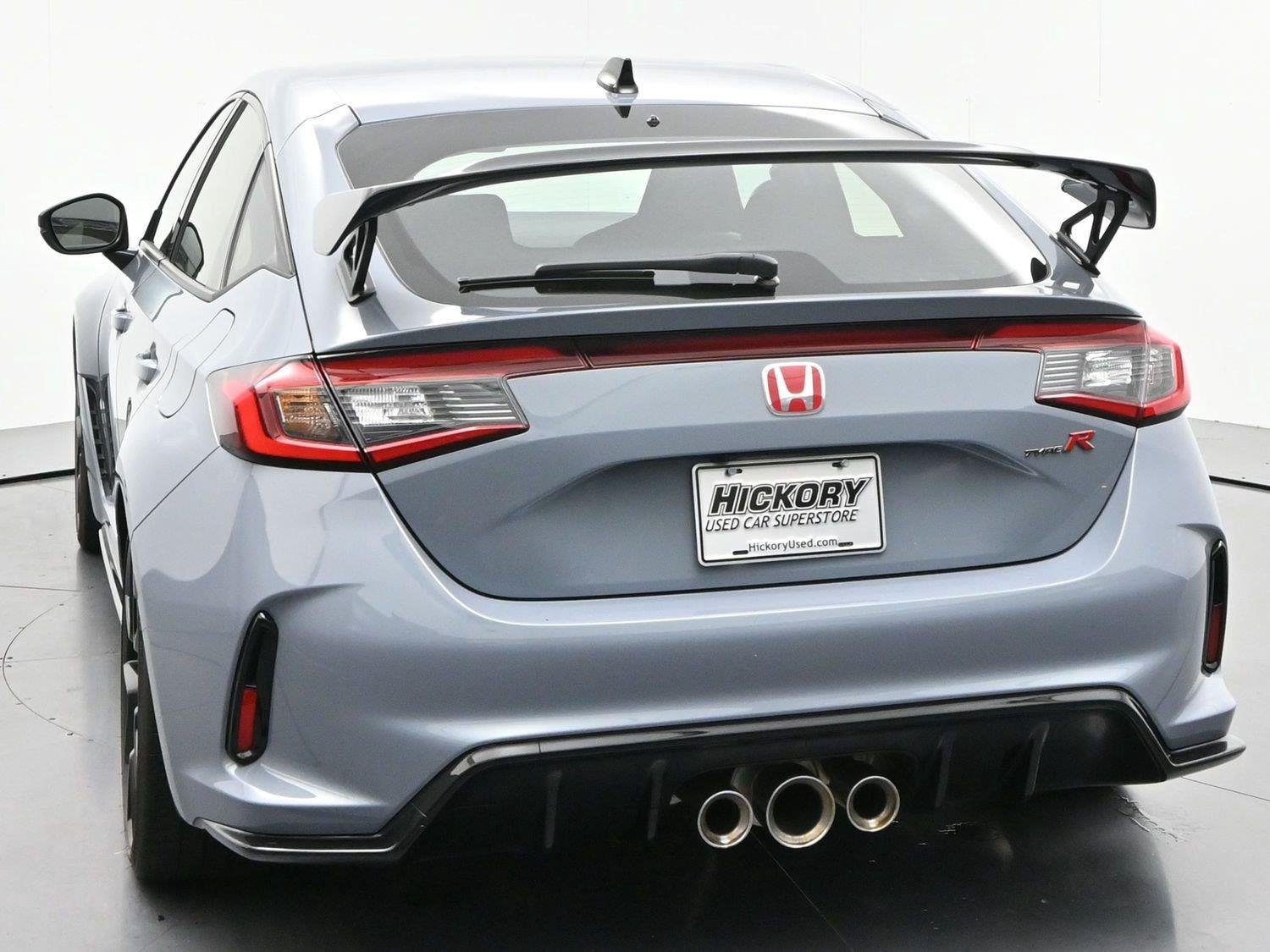 Used 2024 Sonic Gray Pearl Honda Type R image 6
