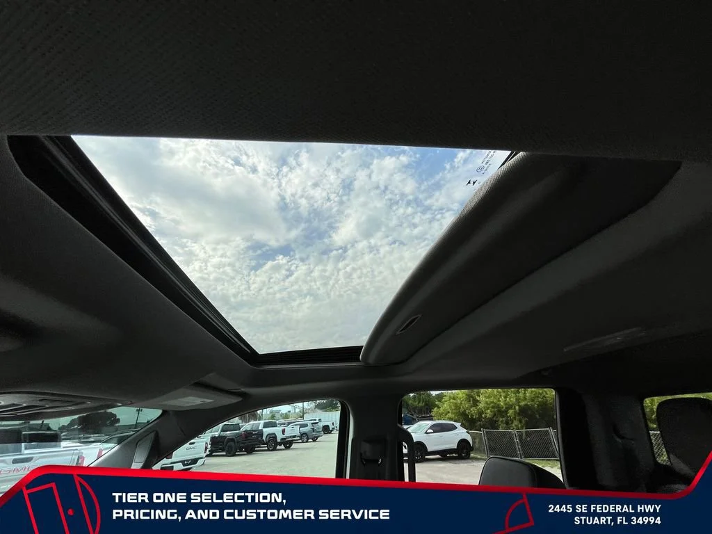 Used 2024 Summit White GMC Denali image 36