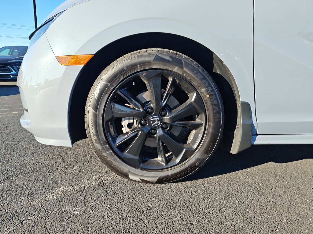 Used 2024 Gray Honda Sport image 10
