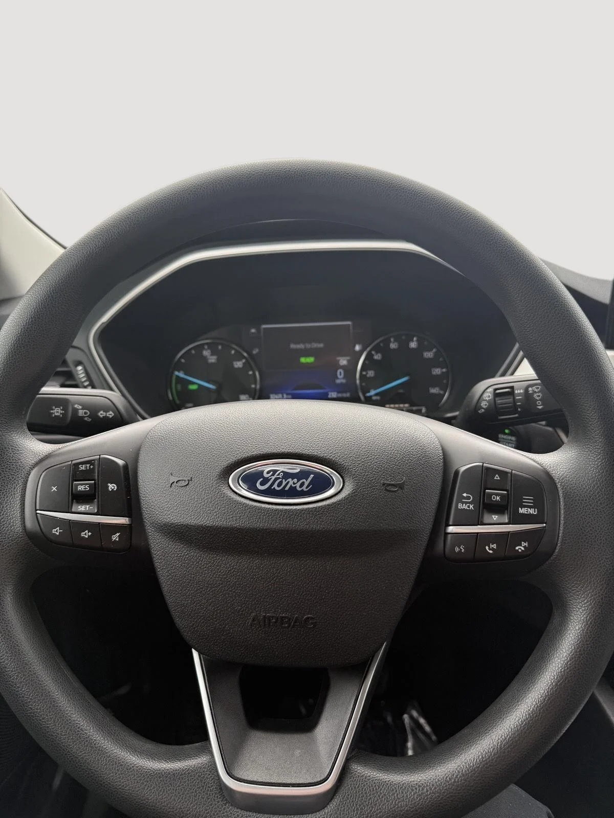 Certified Used 2022 Oxford White Ford SE Hybrid image 11