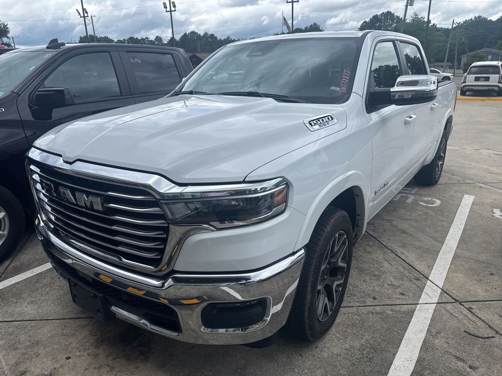 2025 RAM 1500 Laramie 4x4 Crew Cab 5'7's photo