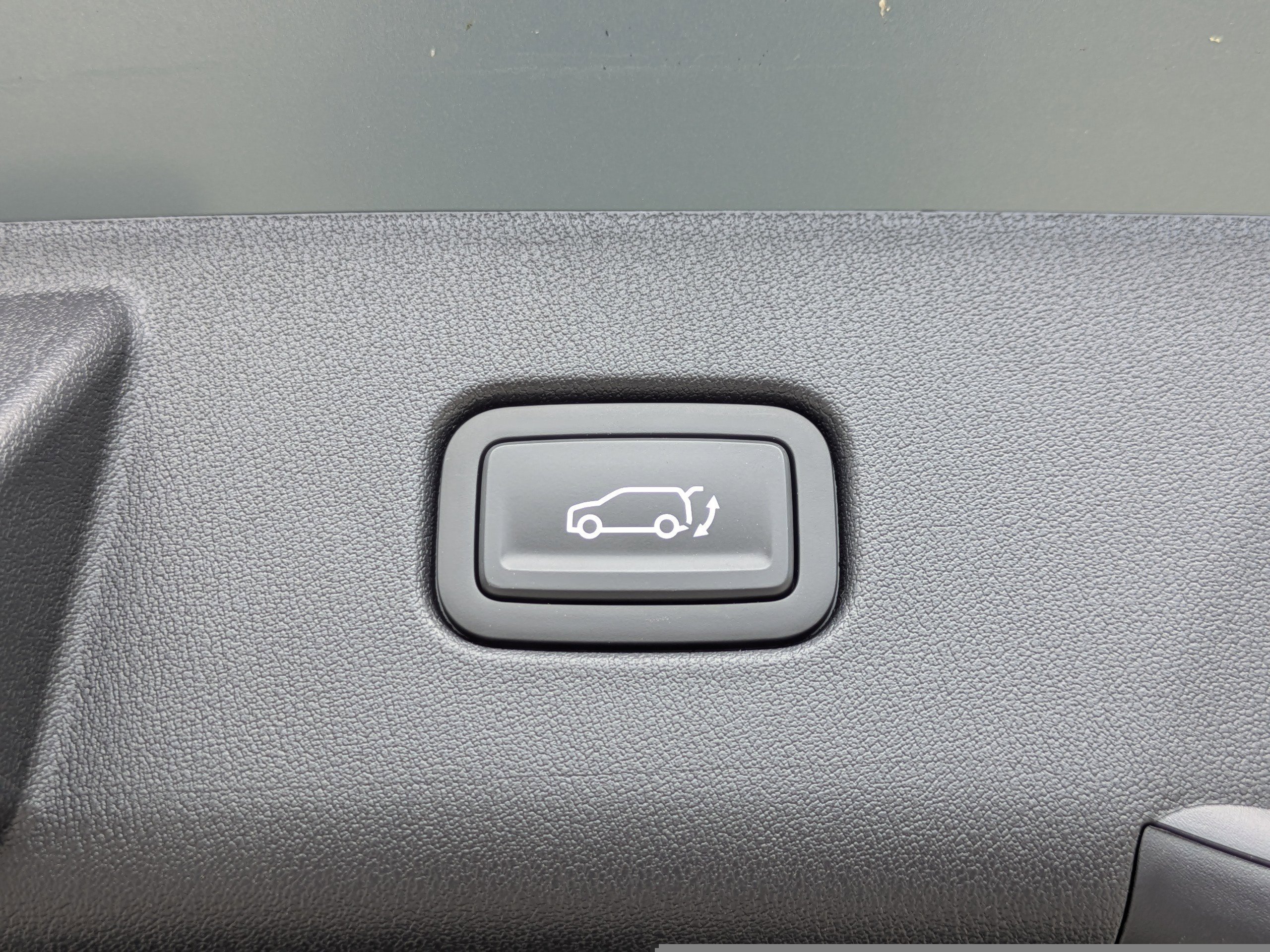 New 2027 Iceberg Green Kia EX image 15