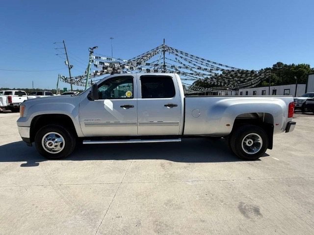 Used 2012 Quicksilver Metallic GMC SLE image 2