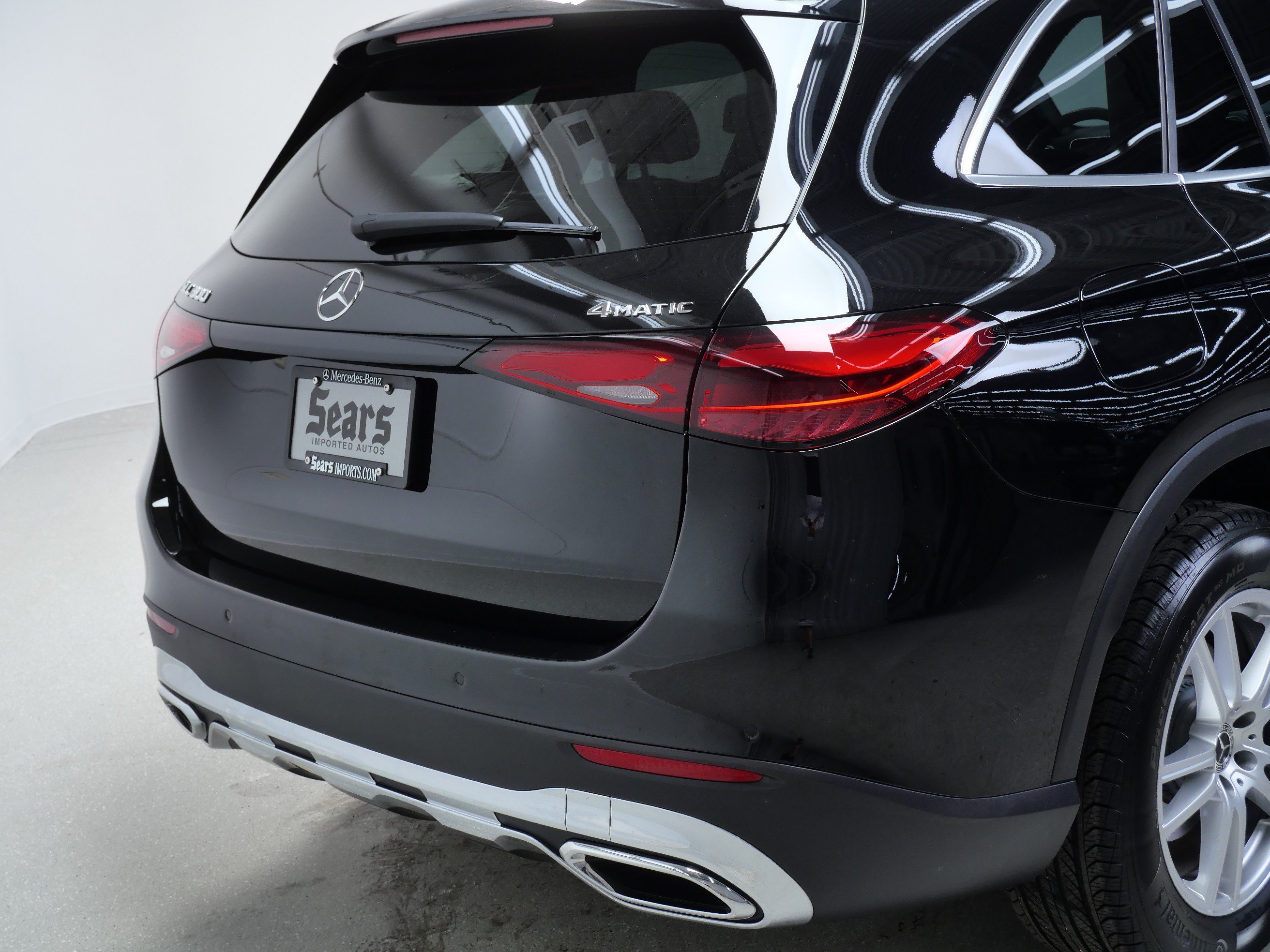 Certified Used 2026 Black Mercedes-Benz GLC 300 image 5