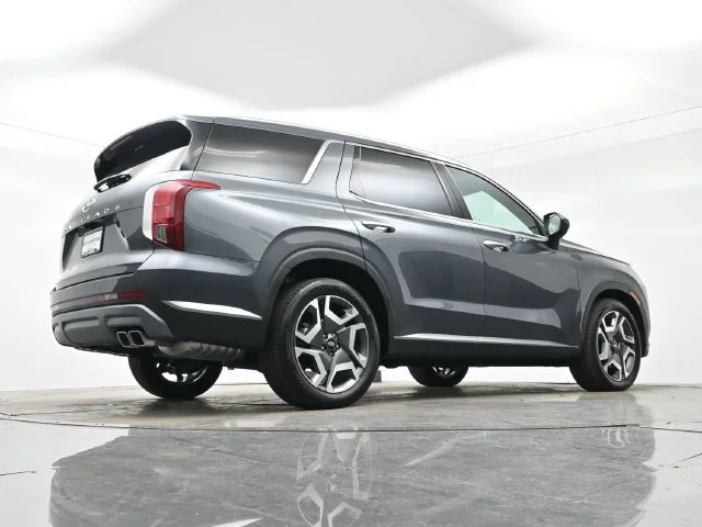 Used 2025 Steel Graphite Hyundai SEL Premium 8P image 32
