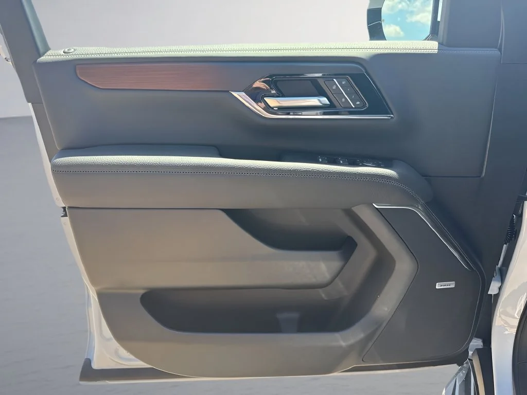 New 2026 Glacier White Tricoat GMC Denali image 28