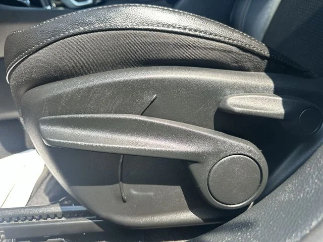 Used 2024 Silver Jeep Trailhawk image 13