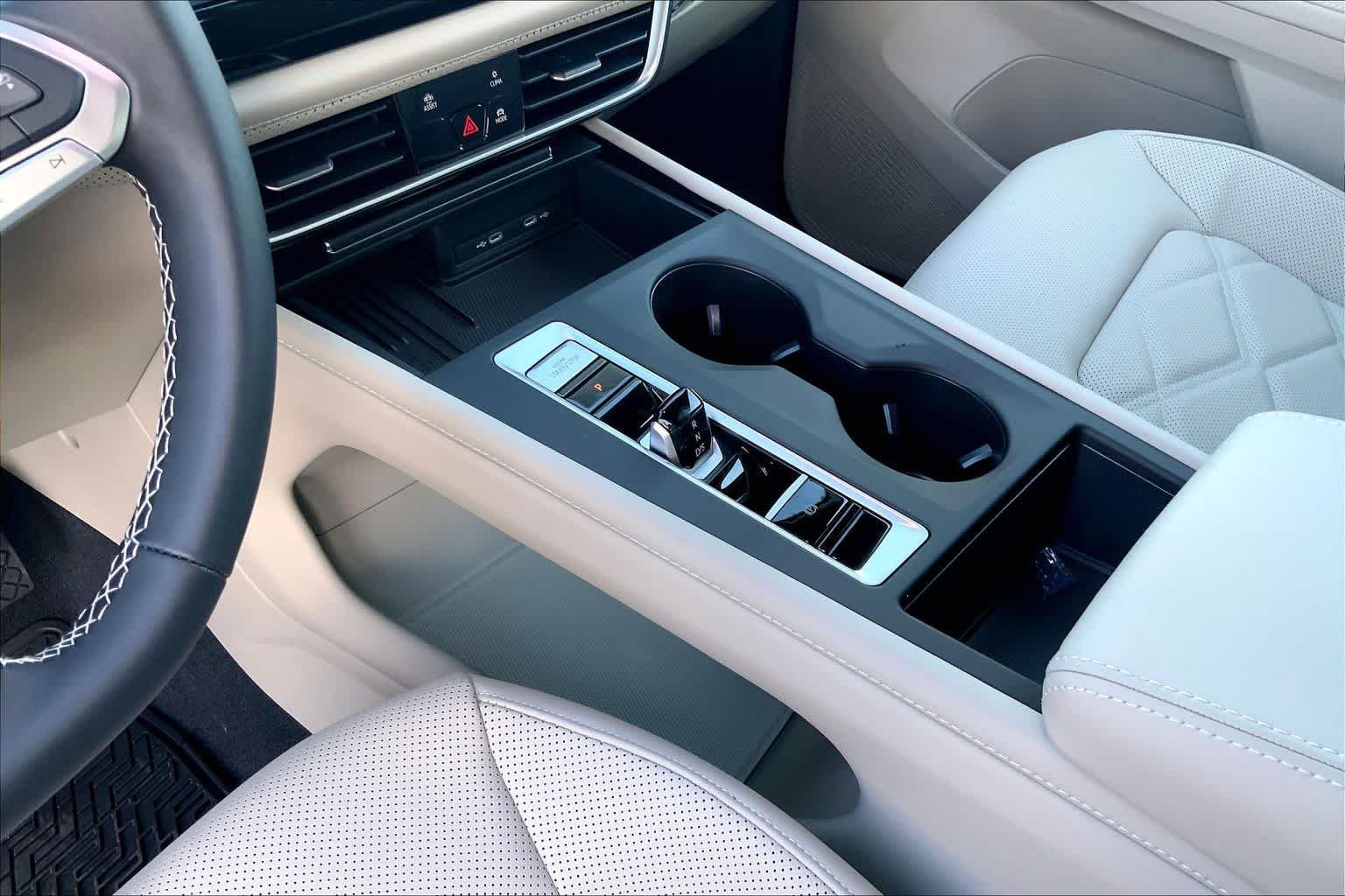 New 2026 Deep Black Pearl Volkswagen 2.0T SE image 7
