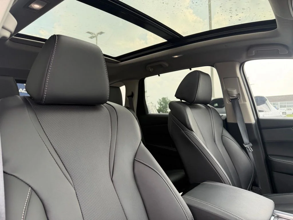 Used 2024 Gray Acura Technology SH-AWD image 15