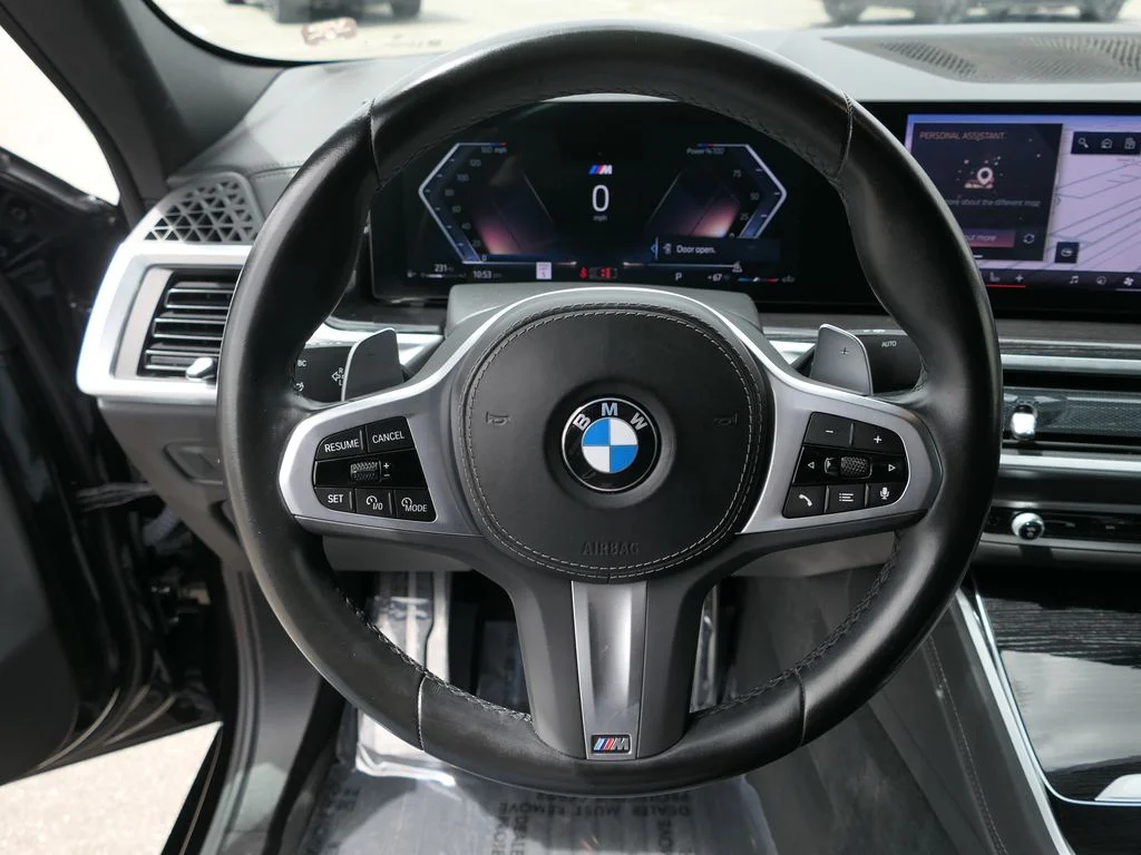 Used 2024 Black Sapphire Metallic BMW xDrive40i image 17